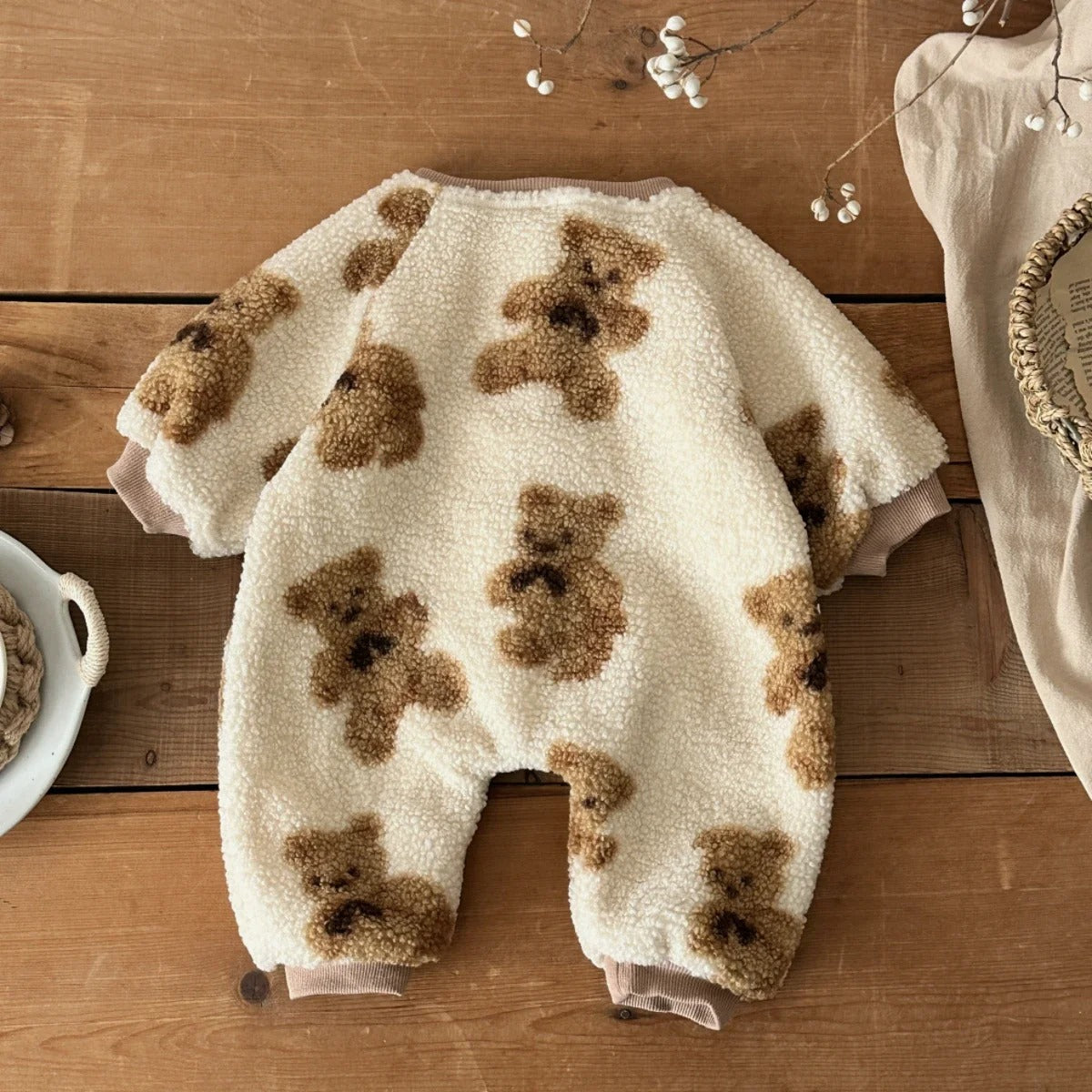 Vinter Baby Romper – Söt Björntryckt Jumpsuit med Rund Hals (Unisex)