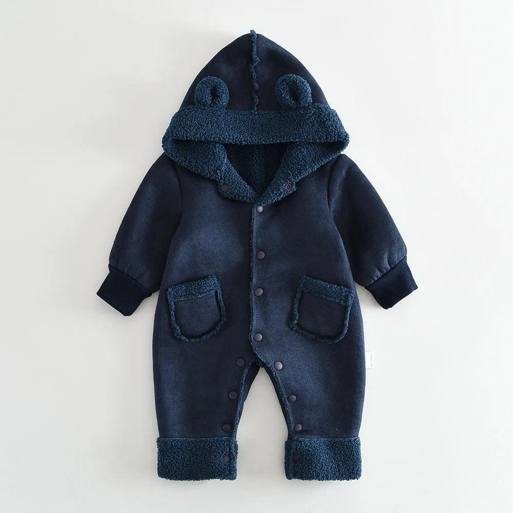 Vinter Romper för Barn – Mjuk Suede & Fleece Hooded Jumpsuit (0–3 år)